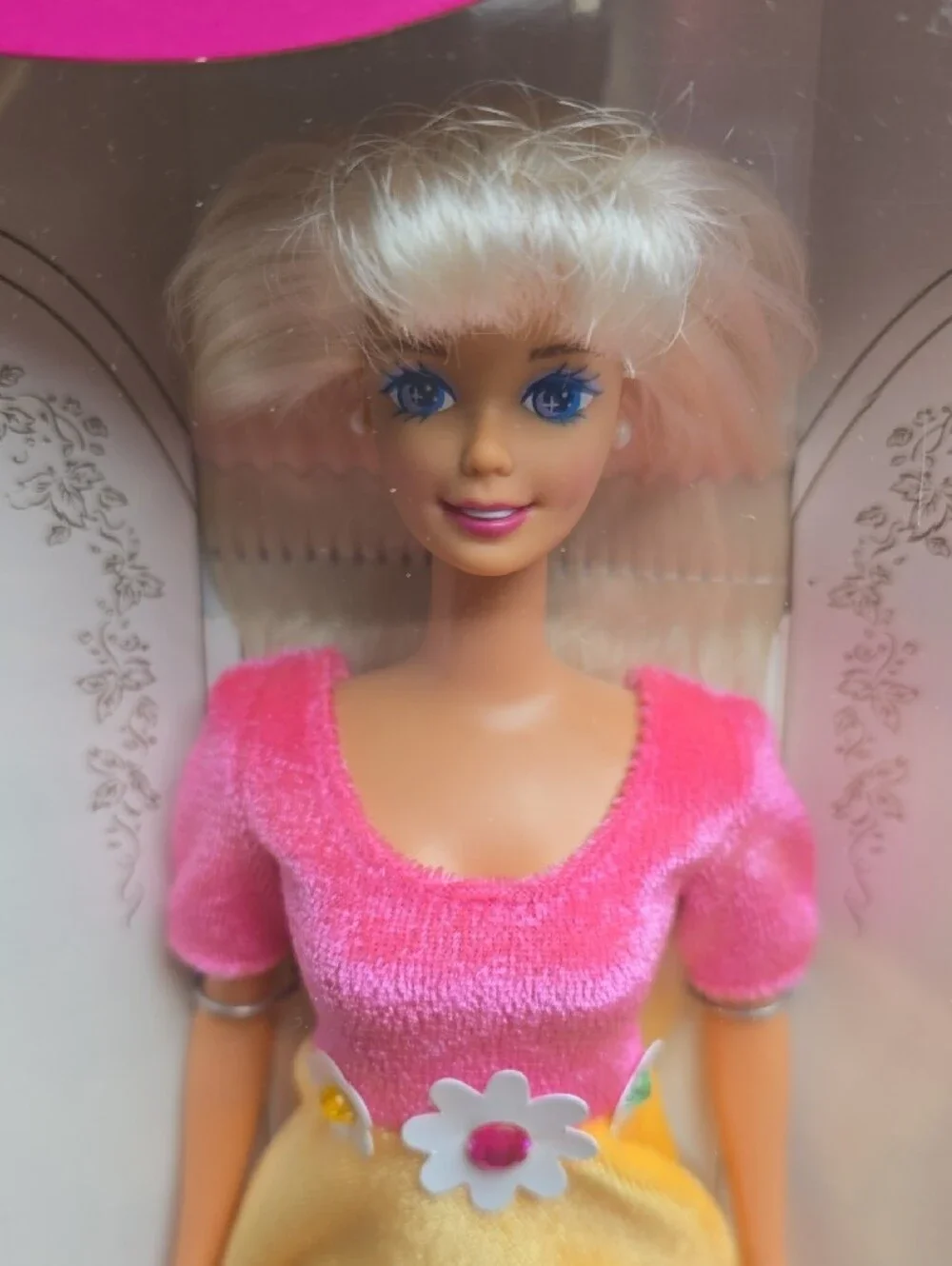 Fashion Avenue Barbie Doll 1995